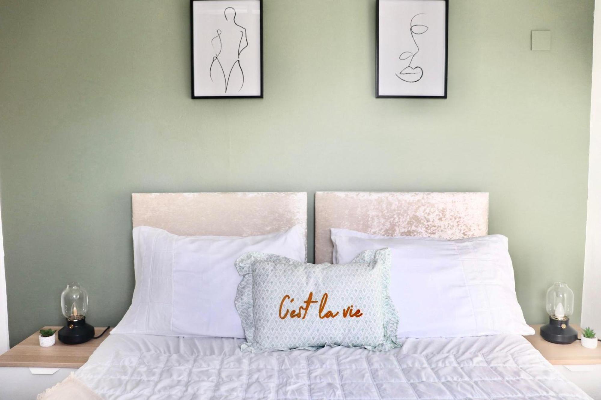 Stunning Apartment, Sleeps 4, Central London, 1 Bedroom, Zone 1, Kennington - Open For Business Stays, Long Stays And Families Relocating 外观 照片
