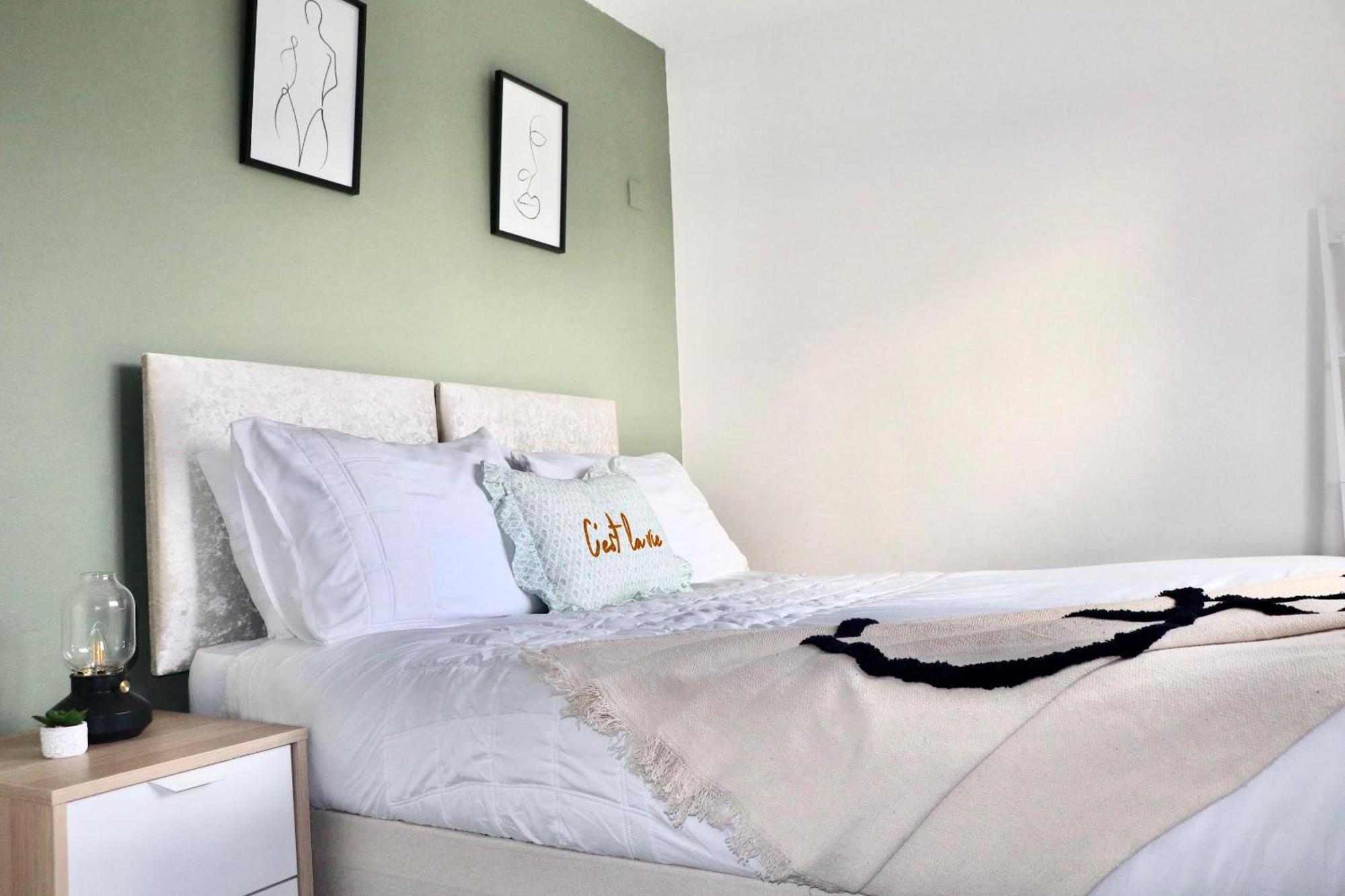 Stunning Apartment, Sleeps 4, Central London, 1 Bedroom, Zone 1, Kennington - Open For Business Stays, Long Stays And Families Relocating 外观 照片